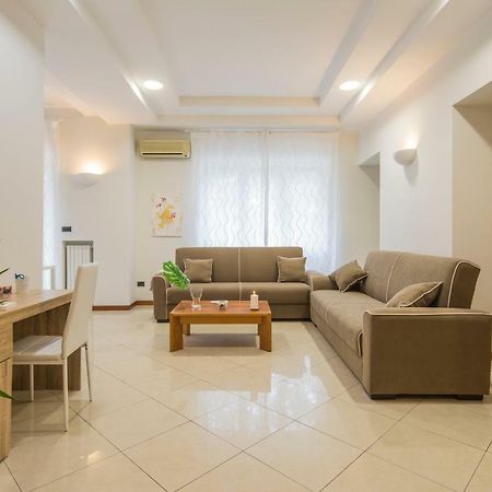 Villa La Casa Di Genella à Salernes Extérieur photo