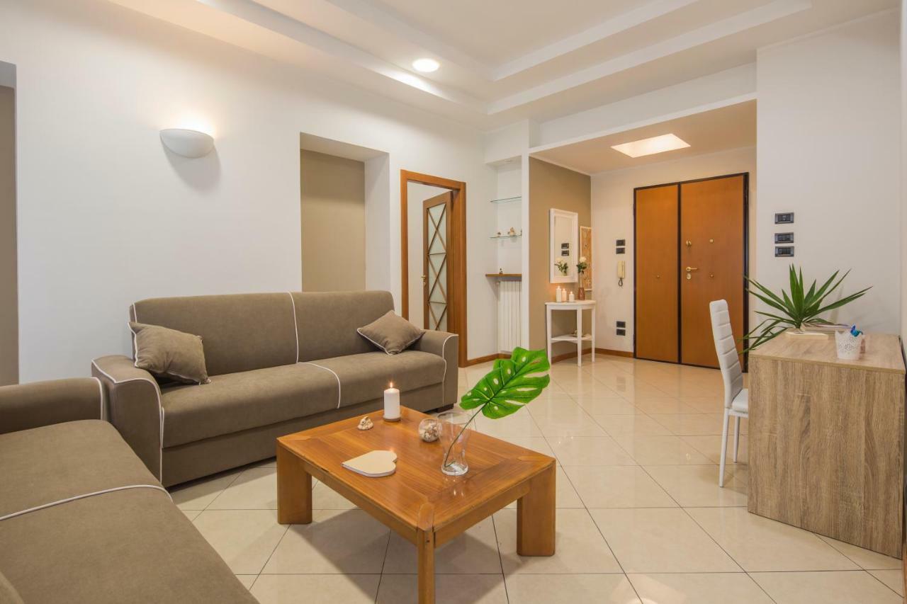 Villa La Casa Di Genella à Salernes Extérieur photo